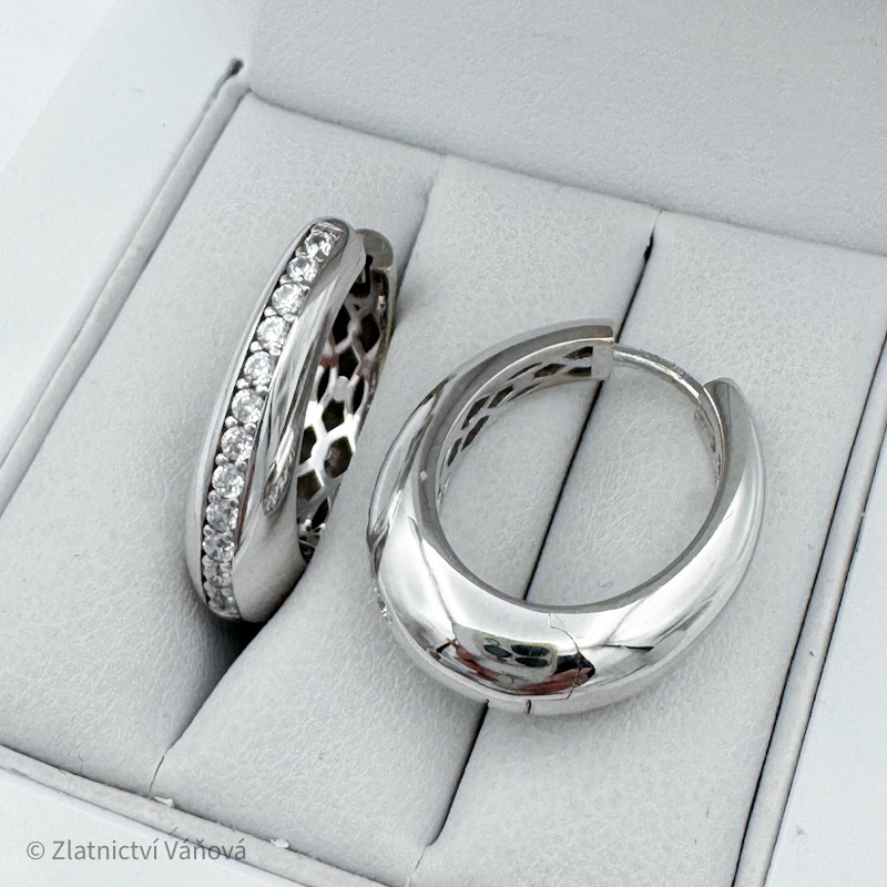 Bílé zlato náušnice se zirkony